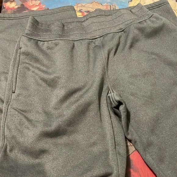 Under Armour Unisex Heat Gear Sweatpants